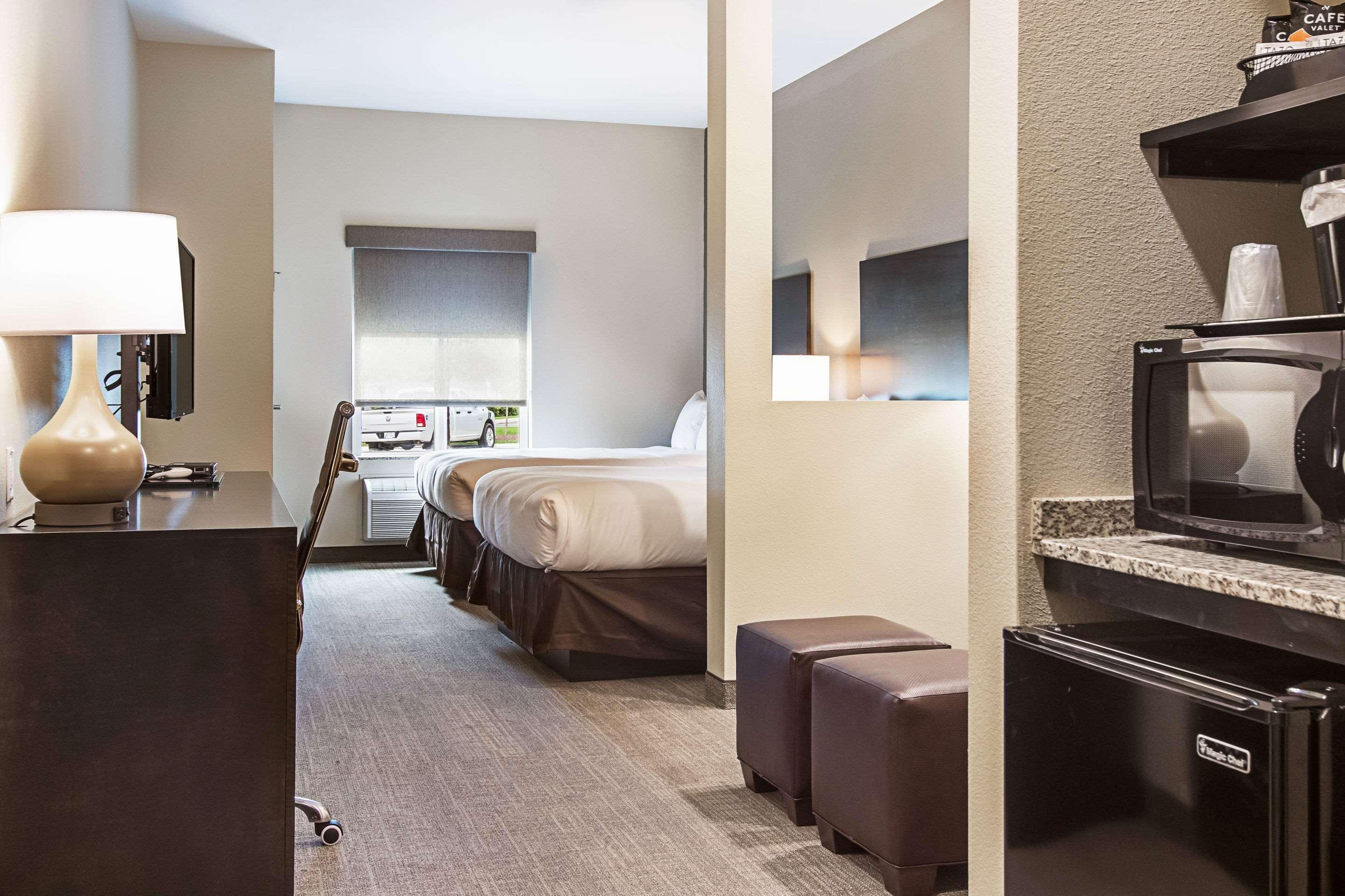Comfort Suites Wooster Near University Campus Esterno foto