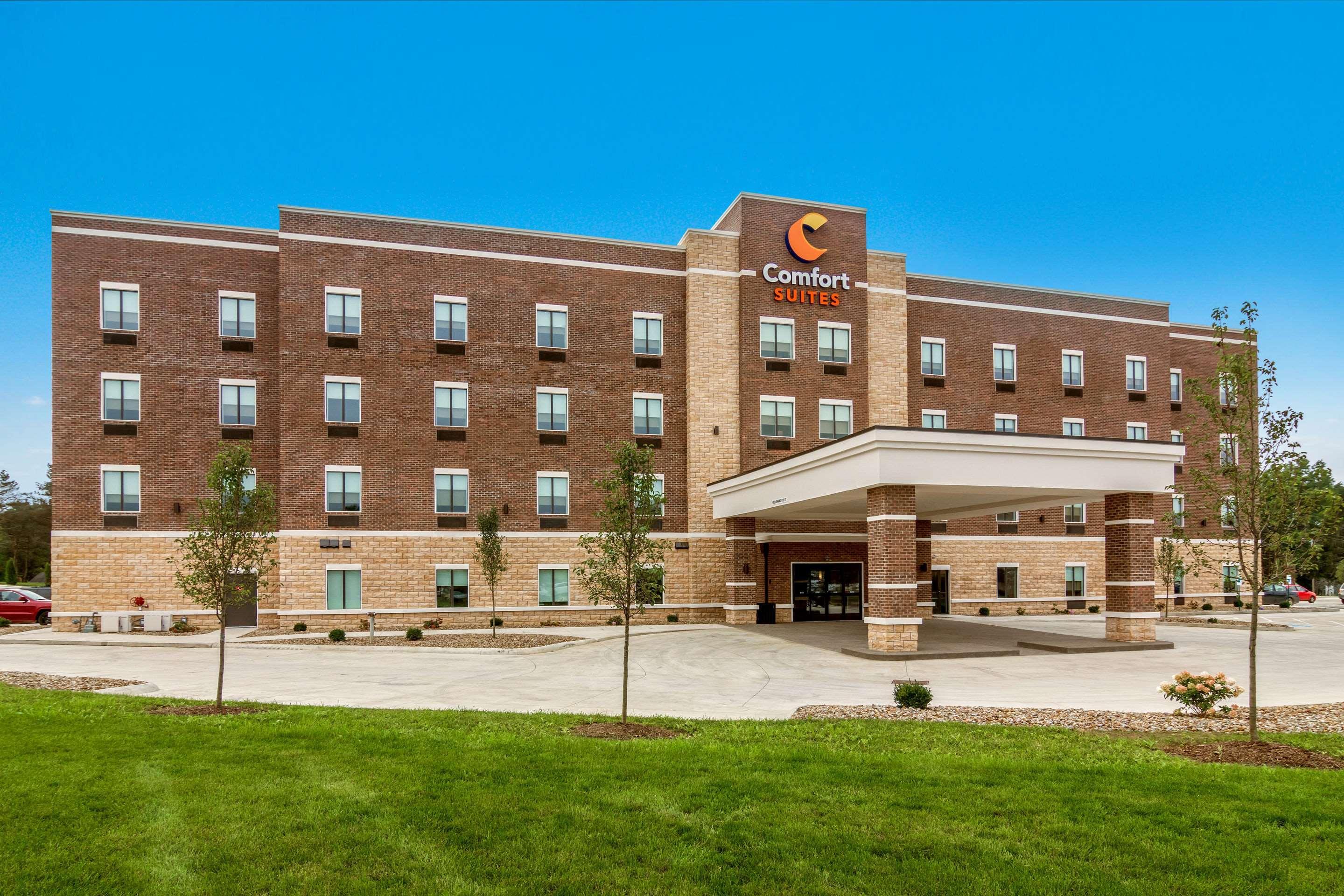 Comfort Suites Wooster Near University Campus Esterno foto