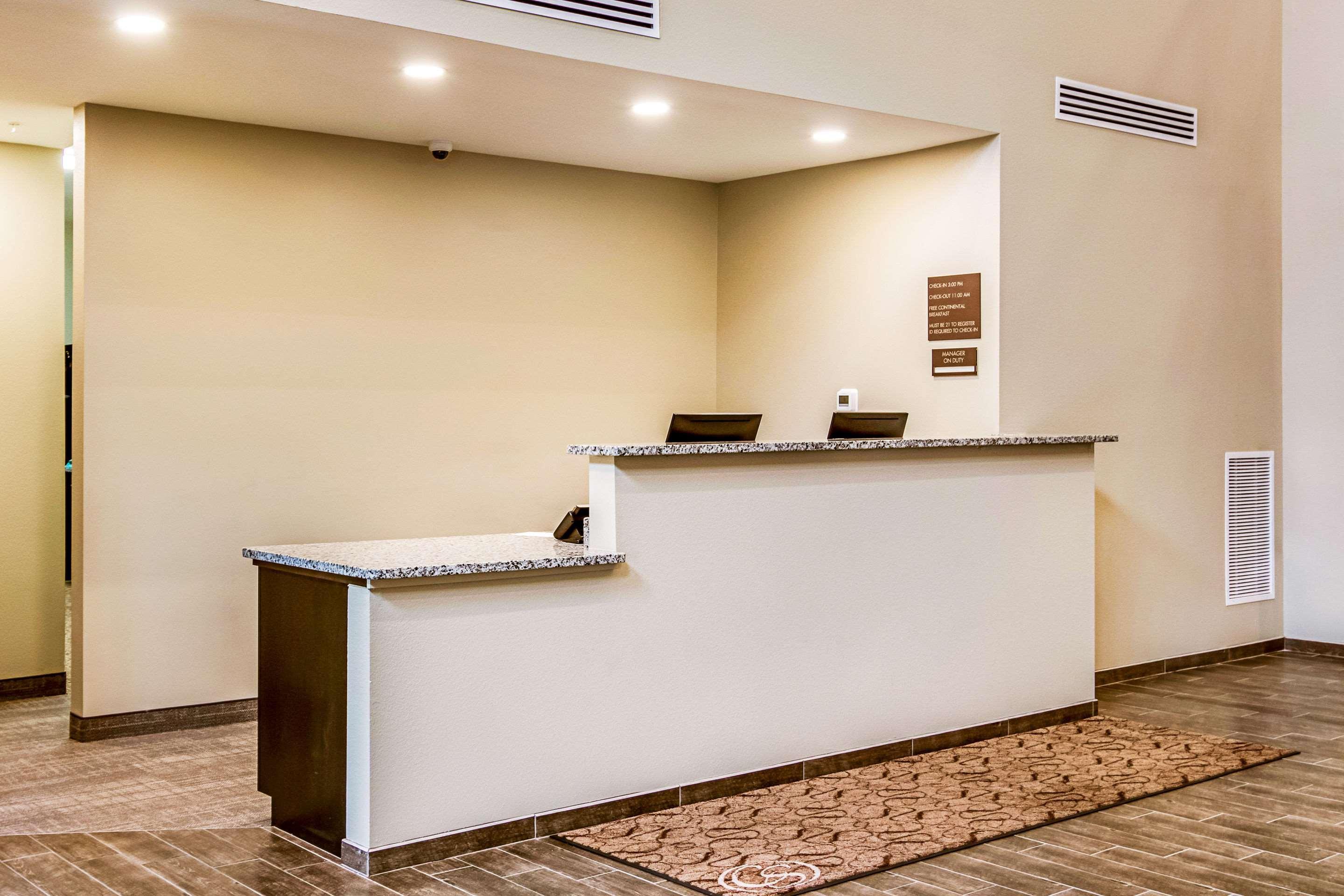 Comfort Suites Wooster Near University Campus Esterno foto