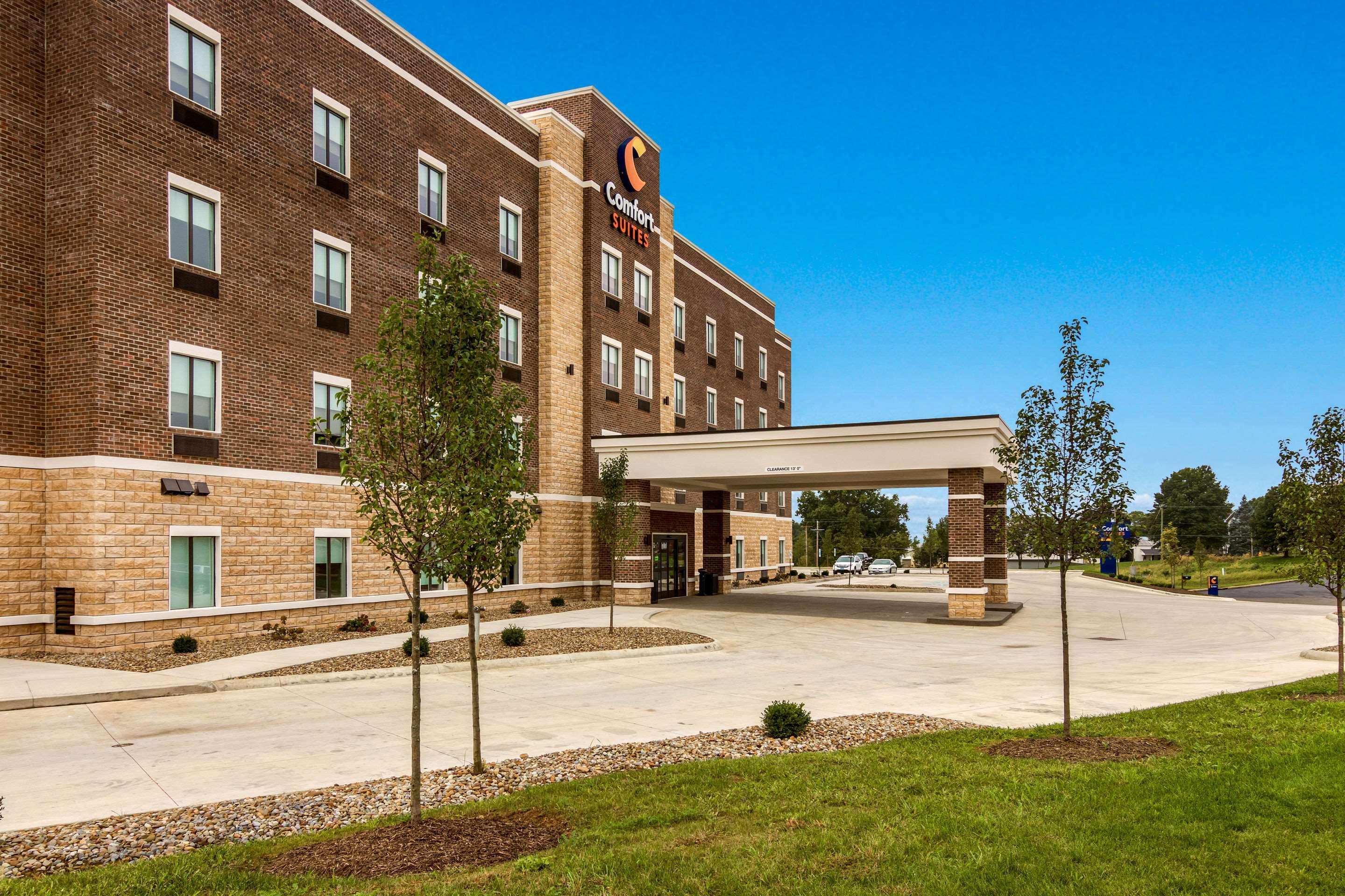 Comfort Suites Wooster Near University Campus Esterno foto